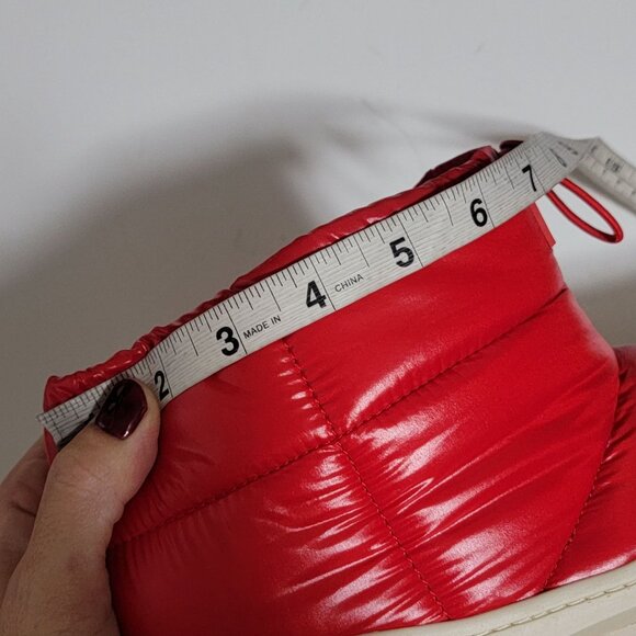 Hunter Amble Short Snow Boots Womens 10 Gorpcore Outdoors Waterproof Puffy Red - Picture 11 of 11